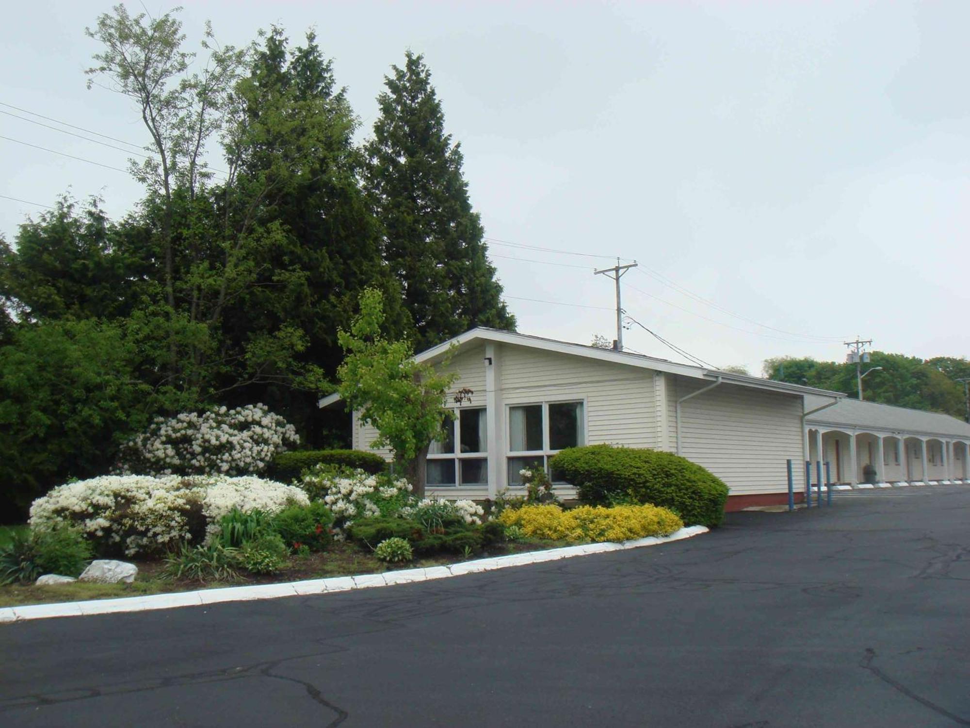 Harbor Base Inn Newport Kulesi Dış mekan fotoğraf
